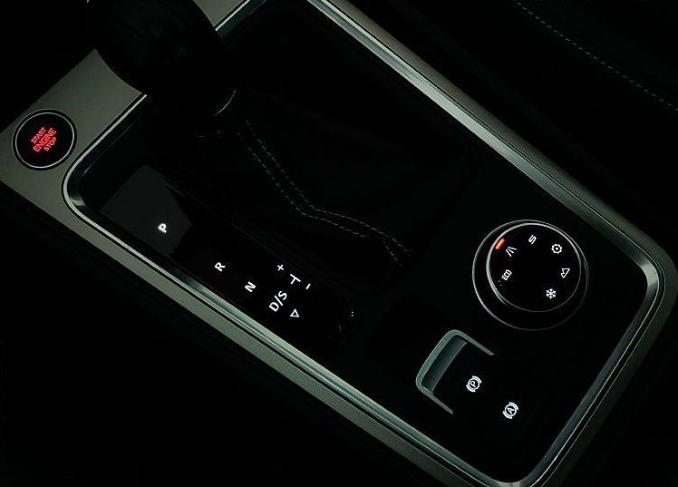 Zunanja slika - Seat Ateca - 2.0TDI-150KM-4X4-DSG-VIRTUAL-FULLED-KAMERA-ACC-18C - 19