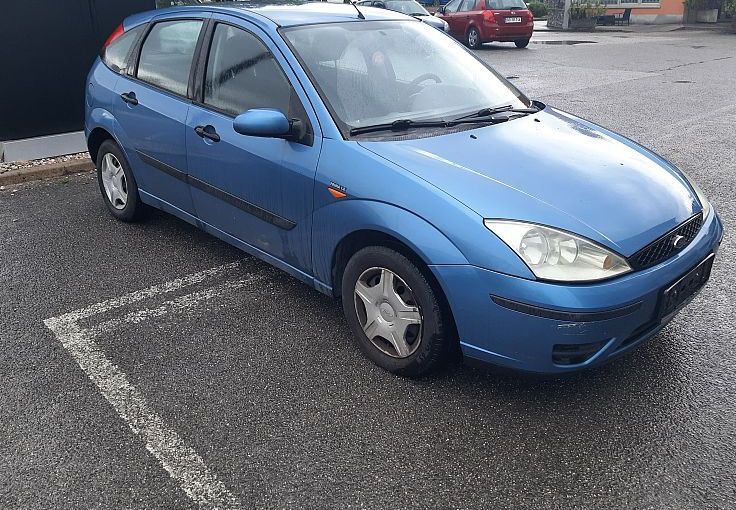 Zunanja slika - Ford Focus - 1.6 16V Comfort - 2