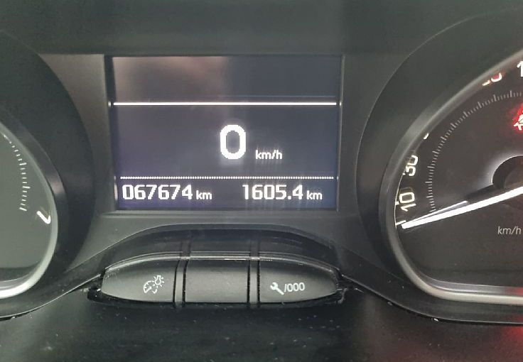 Zunanja slika - Peugeot 208 - 1.2 PureTech 83 S S Allure  67674KM.SERVISNA - 9