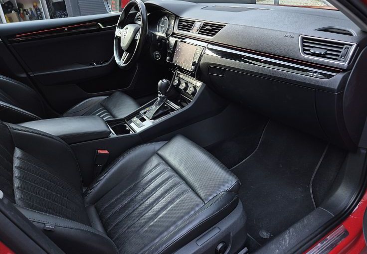 Zunanja slika - Škoda Superb - 2.0 TDI L K DSG 140 kW PANORAMA-USNJE-ACC - 8