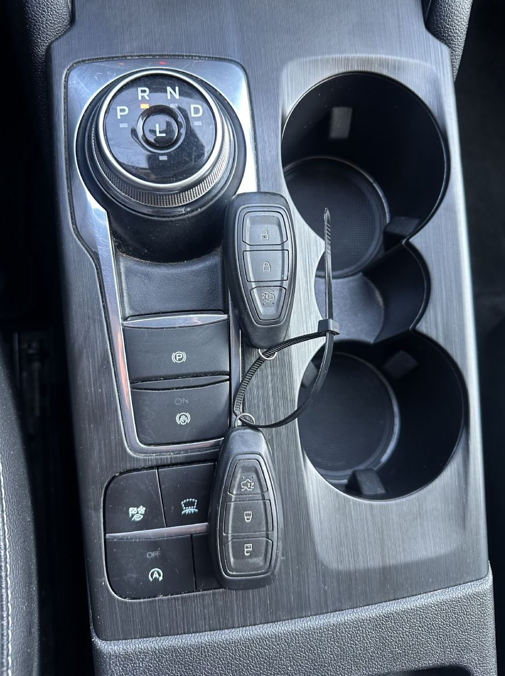 Zunanja slika - Ford Kuga - TitaniumX 2.0 EcoBlue 140kW.NEMŠKI+4ALU.KAMERA.4X4 - 12