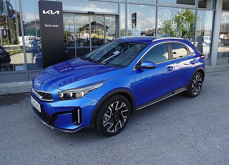 Zunanja slika - KIA XCeed - 1.5 T-GDi EX Way+ ISG. 7DCT 103 kW+ZIMSKE GUME+30° - 1