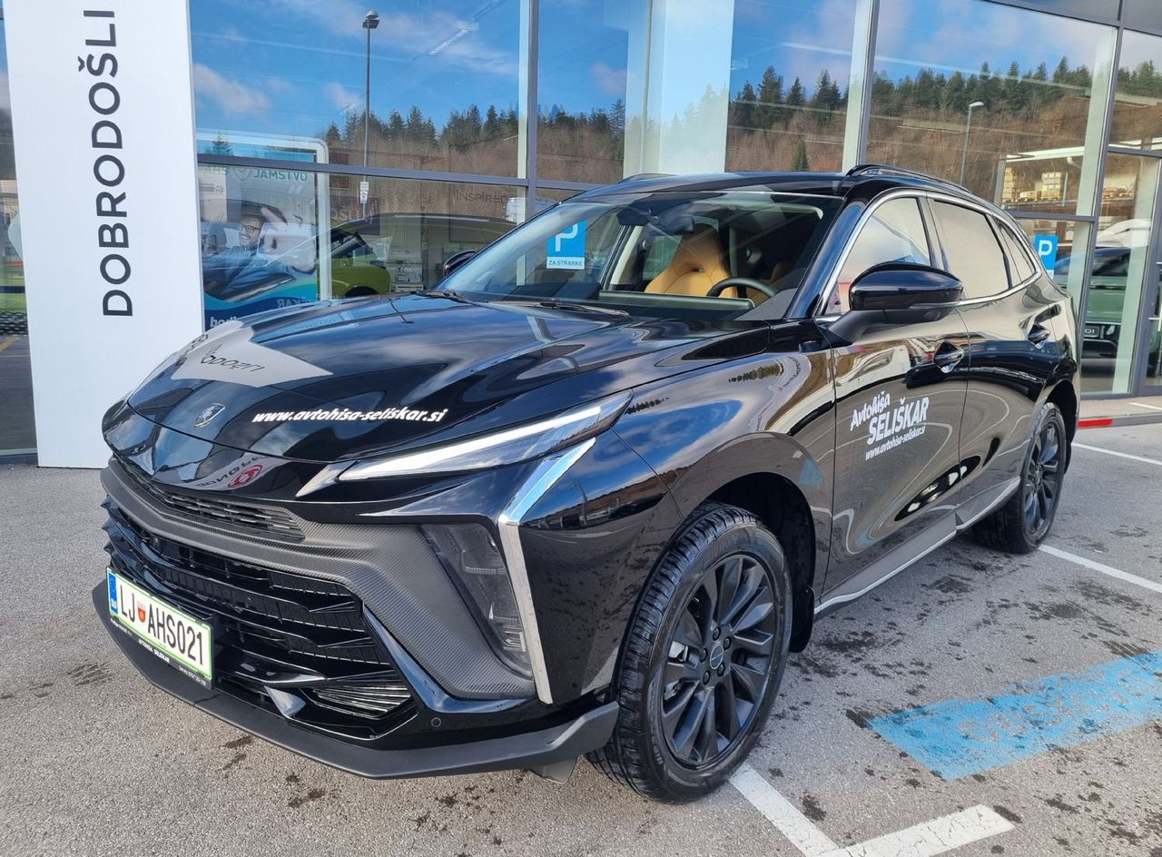 Zunanja slika - Forthing Forthing T5 EVO - T5 Evo MY2025 1.5 T-GDI AVTOMATIK + TOP OPREMA - RABLJENO - 1