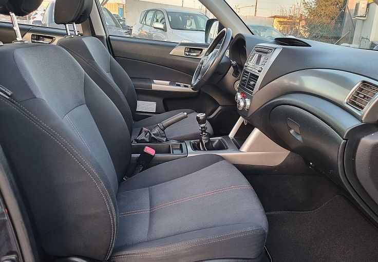 Zunanja slika - Subaru Forester - 2.0D 4X4 - HITRI KREDIT BREZ POLOGA - 9