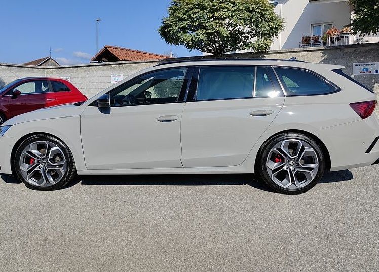 Zunanja slika - Škoda Octavia - RS-2.0TDI-200KM-DSG-KAMERA-VIRTUAL-ACC-SOUND-19C- - 2