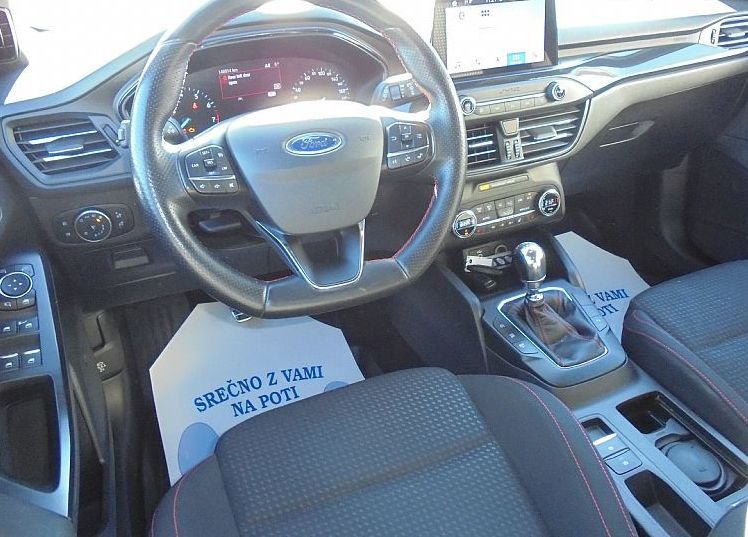 Zunanja slika - Ford Focus - 1.0 EcoBoost 92 kw ST-Line°°SLO poreklo°°1.LASTNIK - 7