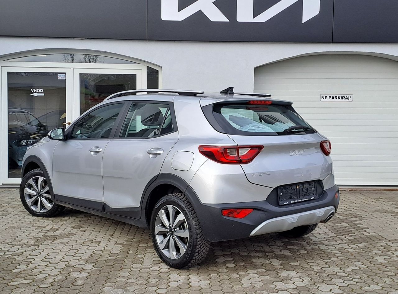 Zunanja slika - KIA Stonic - 1.0 T-GDi 73.3 kW 100 KM  EX Fresh M T - 3