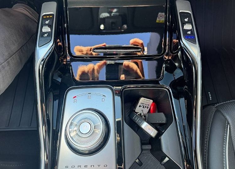 Zunanja slika - KIA Sorento - 2.2 CRDi EX Limited Panor.8DCT AWD 148kW... - 11