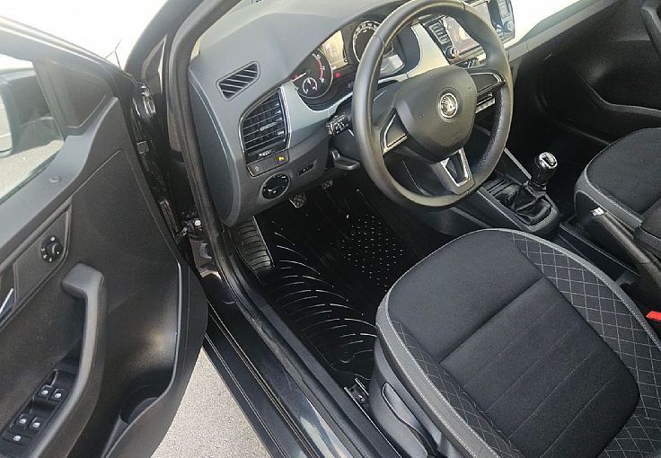 Zunanja slika - Škoda Fabia - 1.0 75ks °LED° °OGR.SEDEŽI° °2x PARK.SENZORJI° - 8