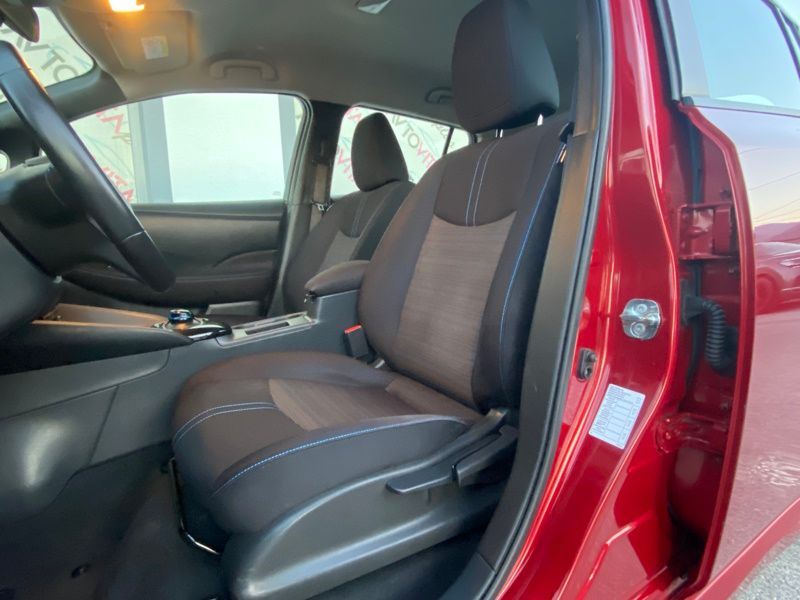 Notranja slika - Nissan Leaf - Nissan - 7