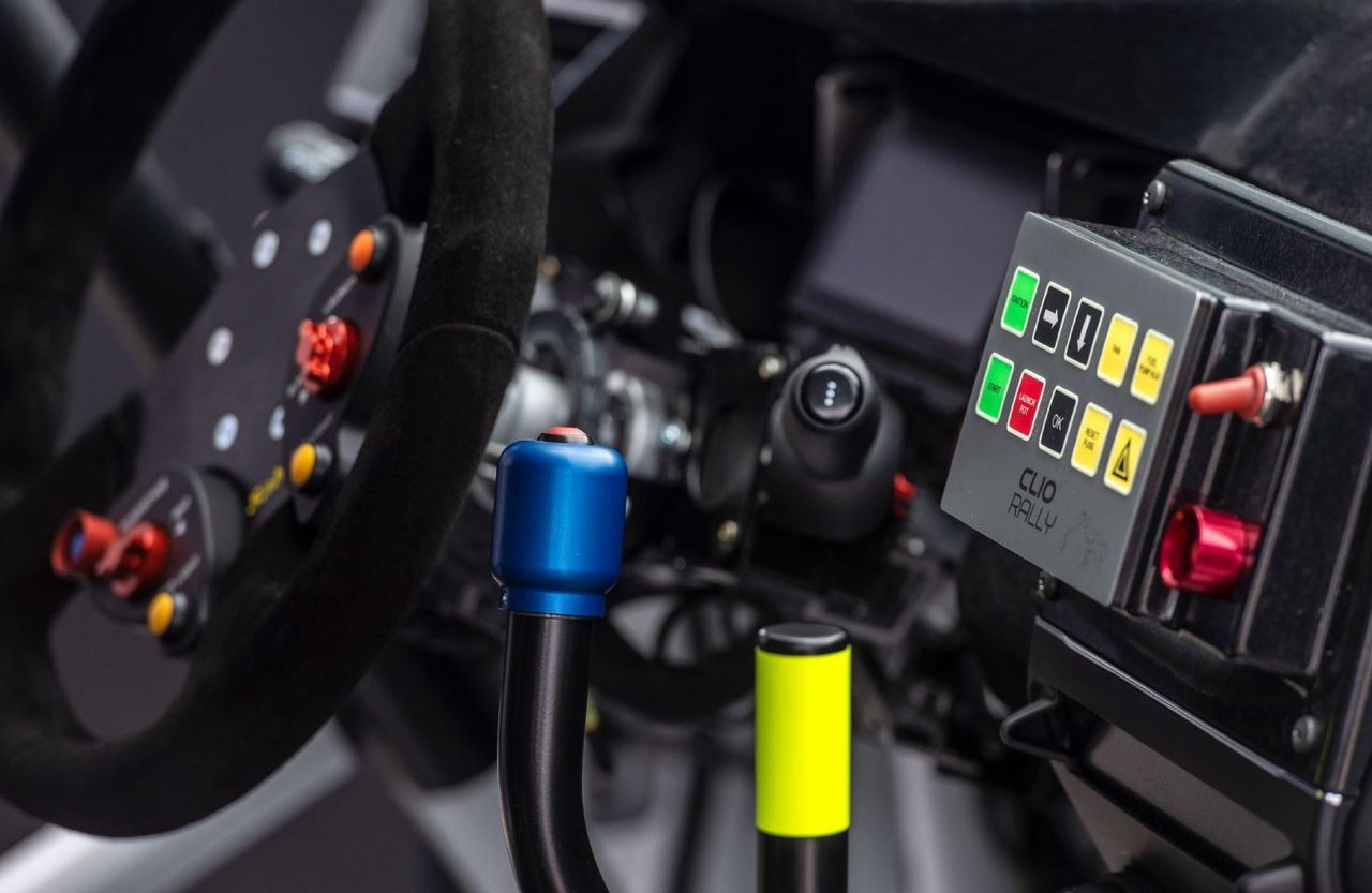 Zunanja slika - Renault Clio - RALLY 3 - 8