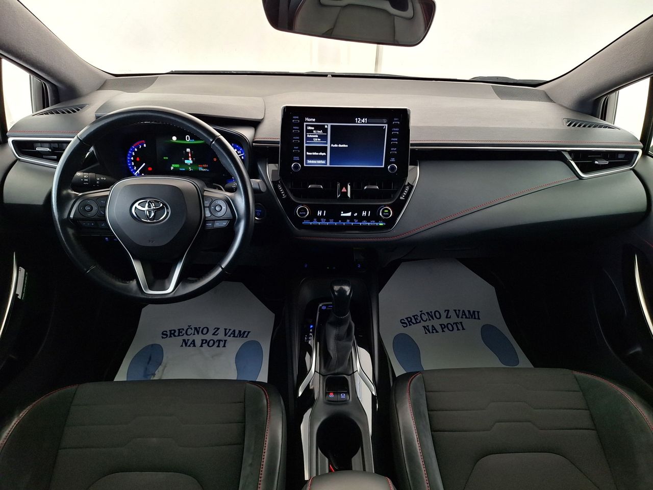 Zunanja slika - Toyota Corolla - Executive Hybrid Dynamic Force - 4