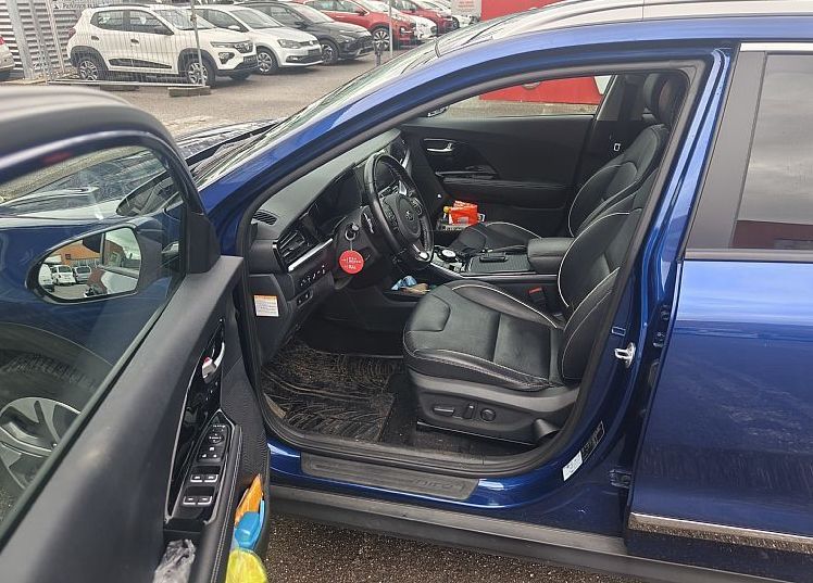 Zunanja slika - KIA Niro - EV 150 KW  204 KM  EX Limited 64kWh b. - 8