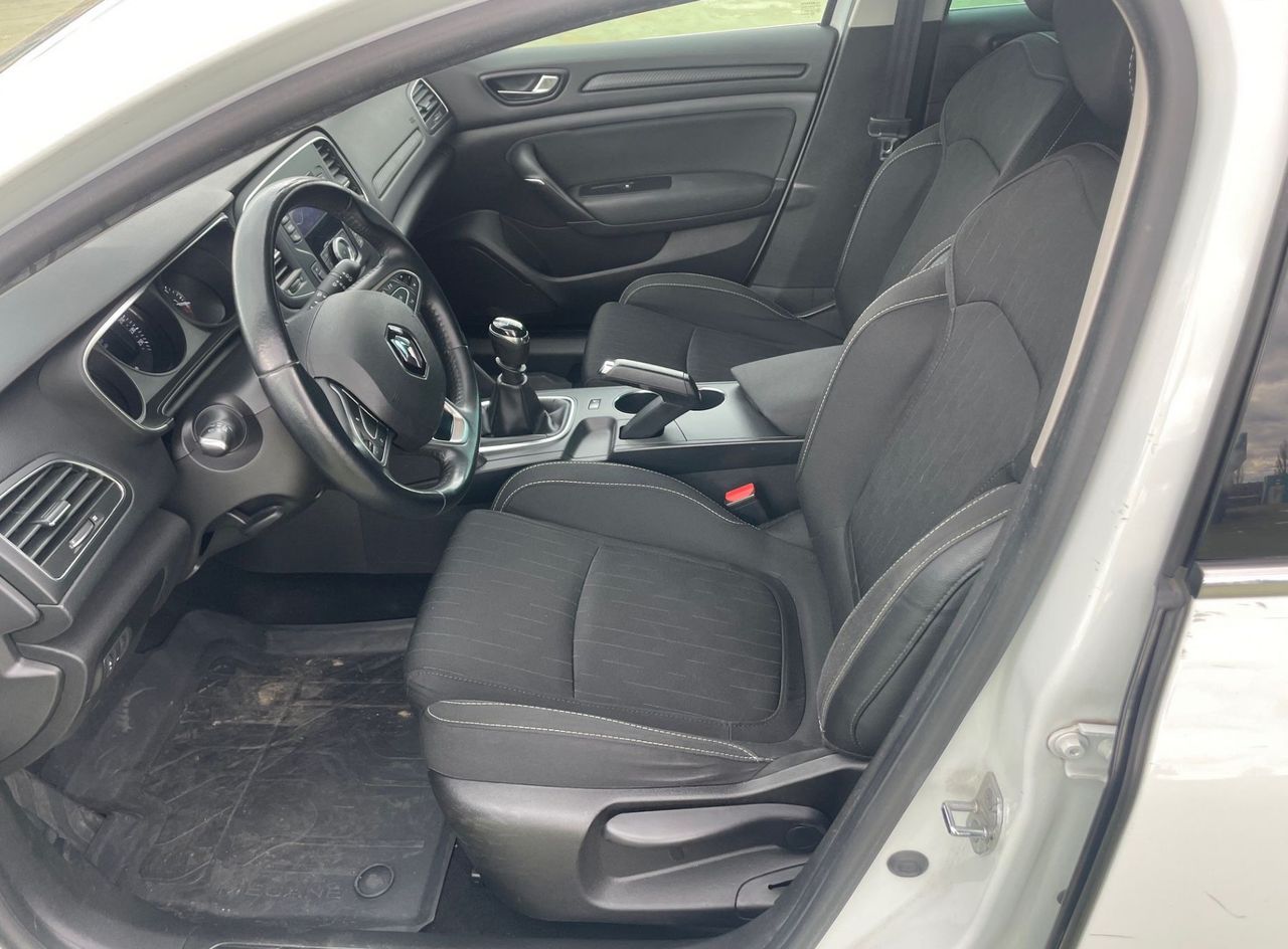 Zunanja slika - Renault Mégane - Megane 1.3 16 V PDC ZADAJ. - 10