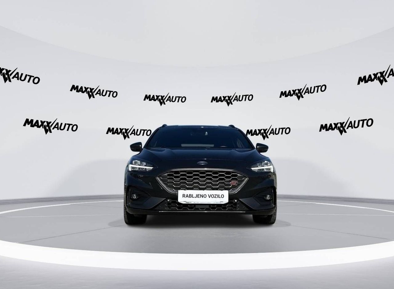 Zunanja slika - Ford Focus - 2.0 ST - 2