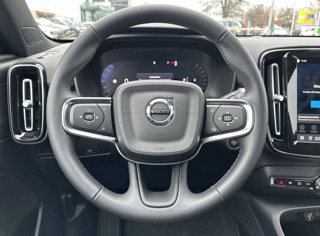 Zunanja slika - Volvo XC40 - B3 P Core AT DCT - 12