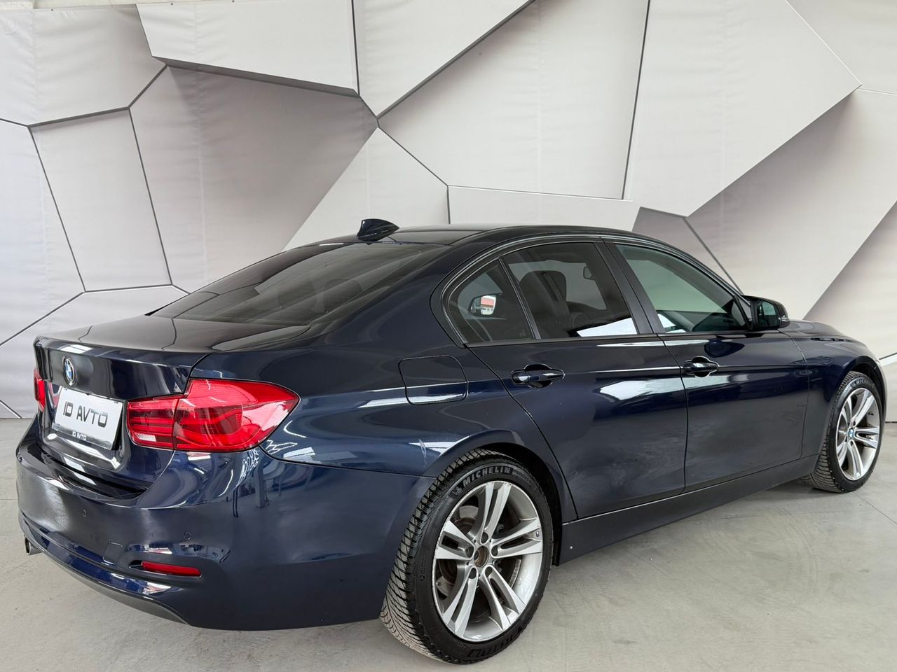 Zunanja slika - BMW Serija 3 - 320D - 9