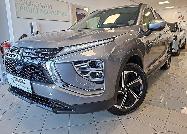 Zunanja slika - Mitsubishi Eclipse Cross - 2.4 MIVEC Instyle S-AWC 4WD-LED-NAVI-KAMERA- - 2
