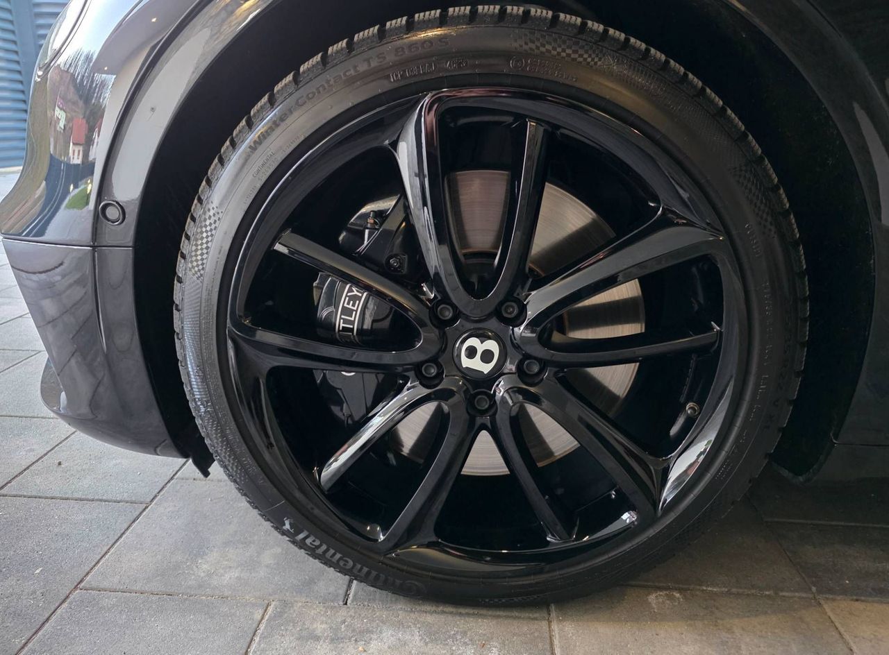 Zunanja slika - Bentley Continental - GT-V8-BLACK EDITION-KOT NOV-MAX OPREMA-1 LASTNIK - 9