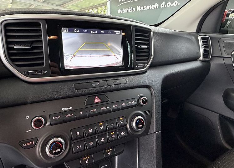 Zunanja slika - KIA Sportage - AWD 1.6 CRDI EX Fresh - 10