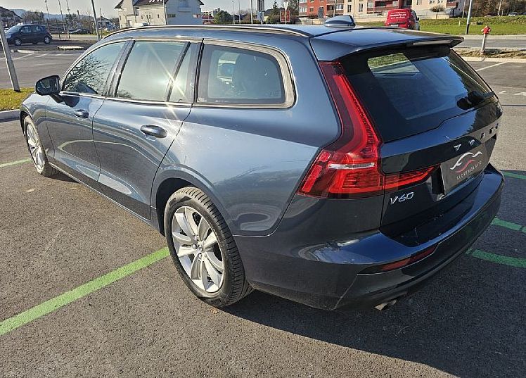Zunanja slika - Volvo V60 - B4D AUT Momentum Pro AT8|Navi|FuLED|Assist|Radar - 6