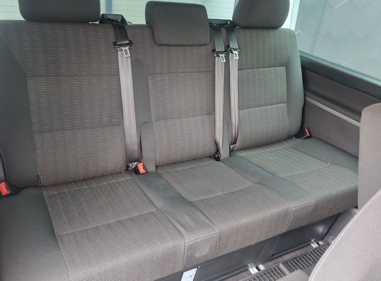 Zunanja slika - VW Multivan - T6 2.0TDI-PDC-TV-7Sedežev-SLOvozilo-Kljuka-Odlič - 13