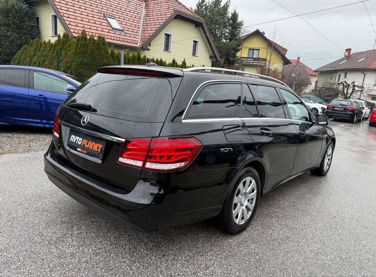 Zunanja slika - Mercedes-Benz E-Razred - E 200 BlueTEC ELEGANCE AUT. LED NAVI TEMPOMAT - 4