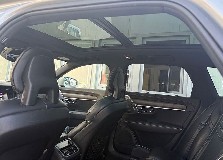 Zunanja slika - Volvo V90 - D5 AWD R-Design Carbon POLESTAR BOWERS WILKINS - 13