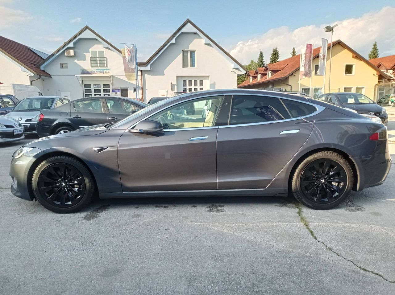 Zunanja slika - Tesla Model S - Model S - 1