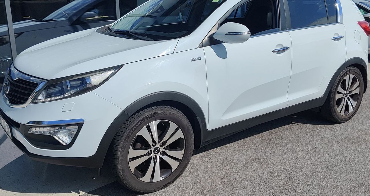 Zunanja slika - KIA Sportage - 2.0 dizel CRDi 135kW Style AWD SLO-VOZILO - 12