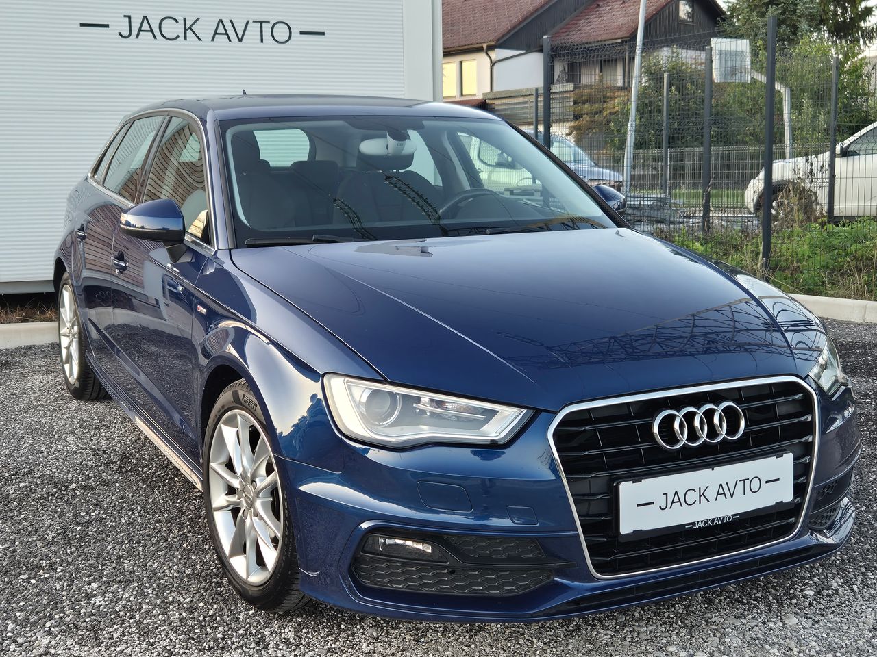 Zunanja slika - Audi A3 - 2,0 TDI Ambition - 2