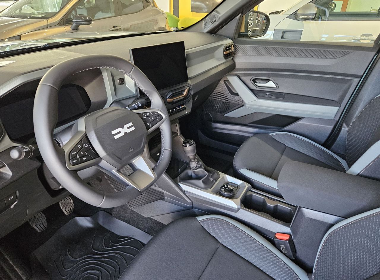 Zunanja slika - Dacia Bigster - mild hybrid 130 Extreme 4X4 - 9