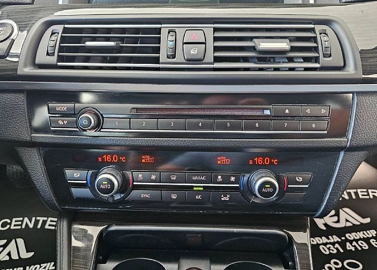 Zunanja slika - BMW Serija 5 - Touring: 525d xDrive-AVT-XENON-NAVI-TEMPOMAT-LED-PDC... - 16