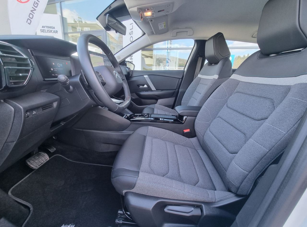 Zunanja slika - Citroën C4 X - PLUS 1.2 PURETECH - AVTOMATIK - POTRJENA SERVISNA - 11