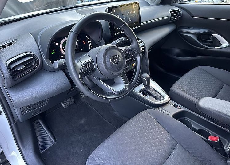 Zunanja slika - Toyota Yaris Cross - 1.5 VVT-i hibrid-KAMERA-KEYLESS-17COL-ACC-LINE ASS - 7