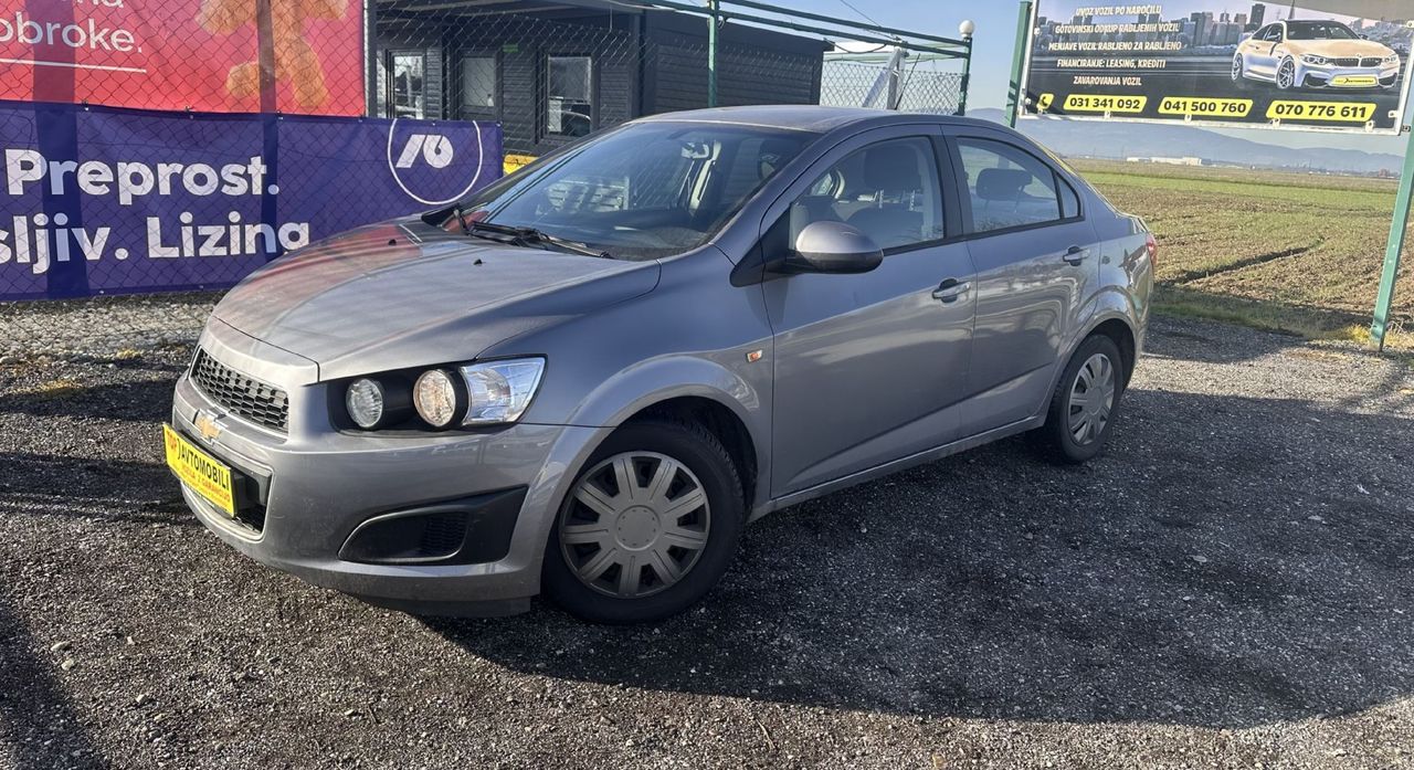 Zunanja slika - Chevrolet Aveo - 1.4 16V - 2