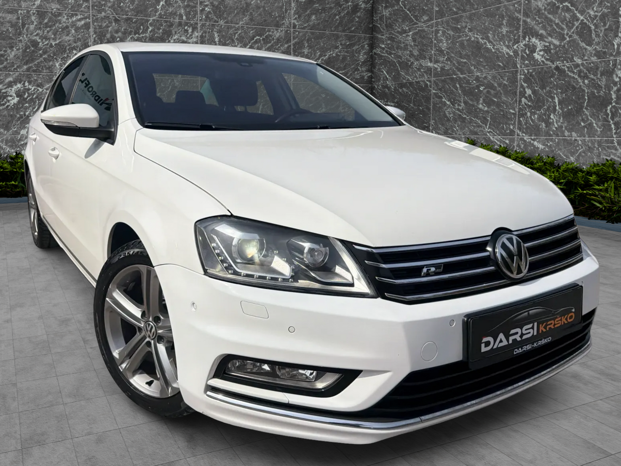 Zunanja slika - VW Passat - 2,0 TDI BMT R-Line DSG - 6