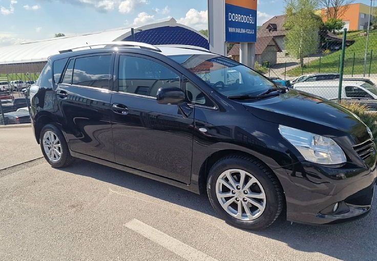 Zunanja slika - Toyota Verso - 2.0 D-4D Style LEPO OHRANJENA SLOVENSKO POREKLO - 5