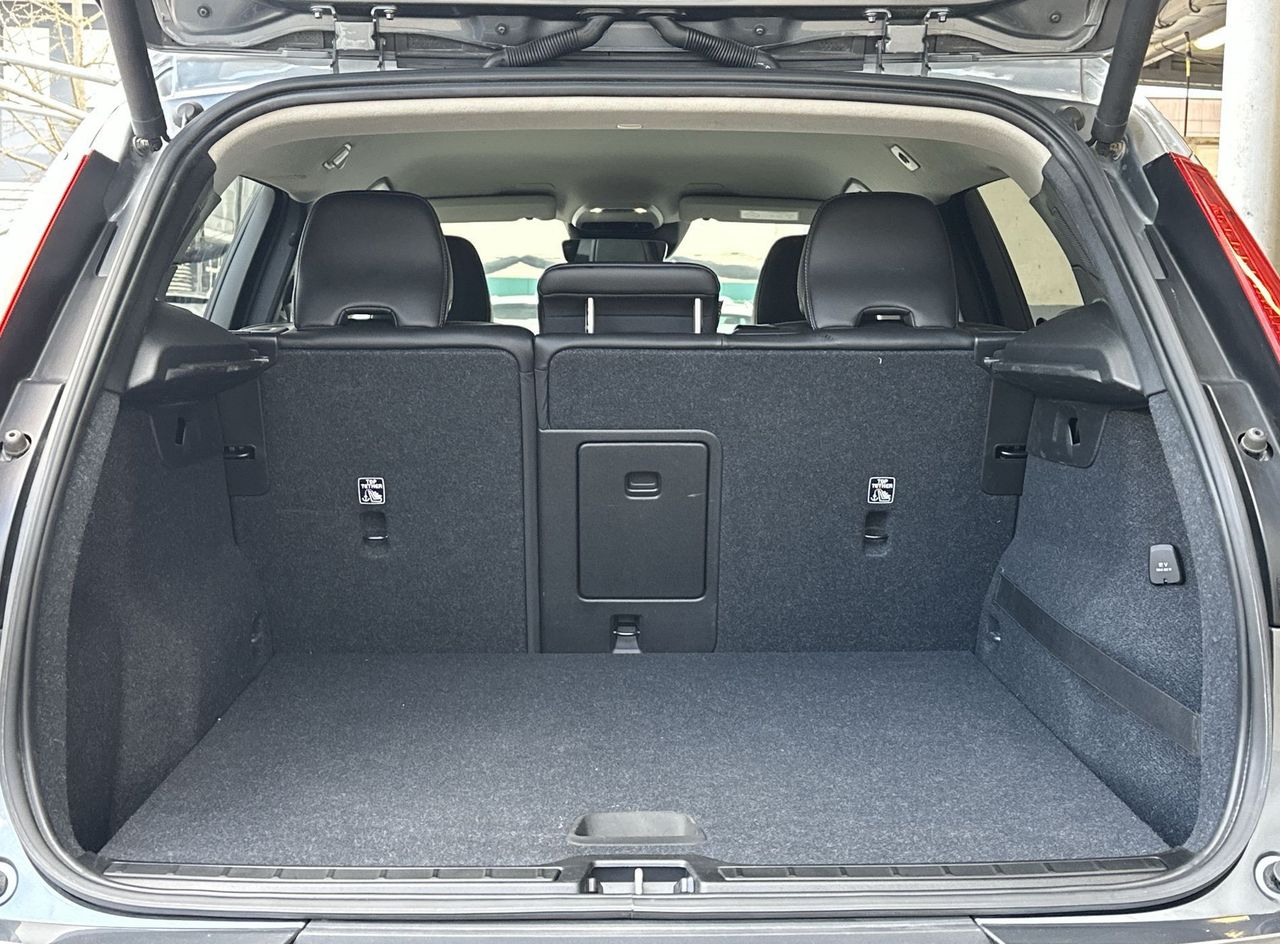 Zunanja slika - Volvo XC40 - D4 A AWD - 14