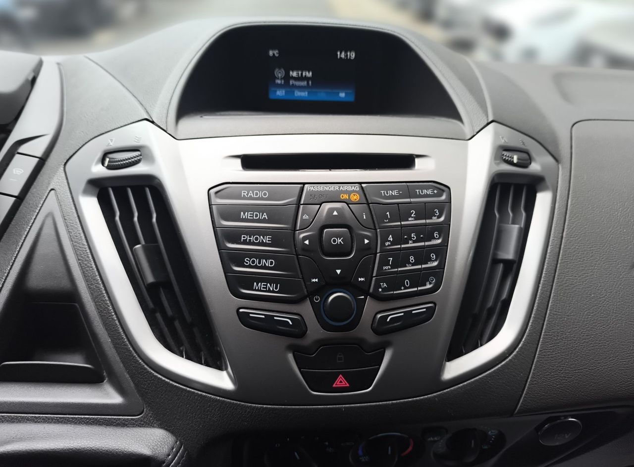 Zunanja slika - Ford Tourneo - Custom KOMBI TREND L2 2.0 TDCi 130 KM M6- SLO-1.LASTNIK - 10