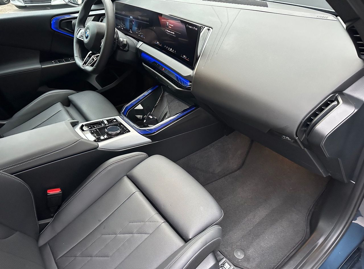 Zunanja slika - BMW X3 - serija :  30e xDrive  AT -HARMAN-PANORAMA-KAM360-20COL... - 10