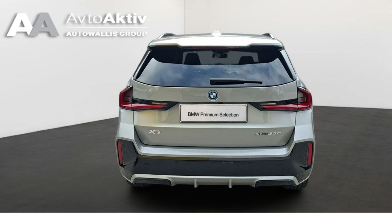 Zunanja slika - BMW X1 - serija :  xDrive30e M-Sport testni - 3