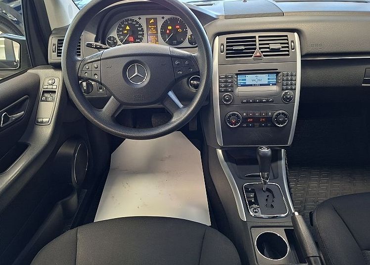 Zunanja slika - Mercedes-Benz B-Razred - B 180 CDI AUT.-HITRI KREDIT-ODLIČEN- - 8