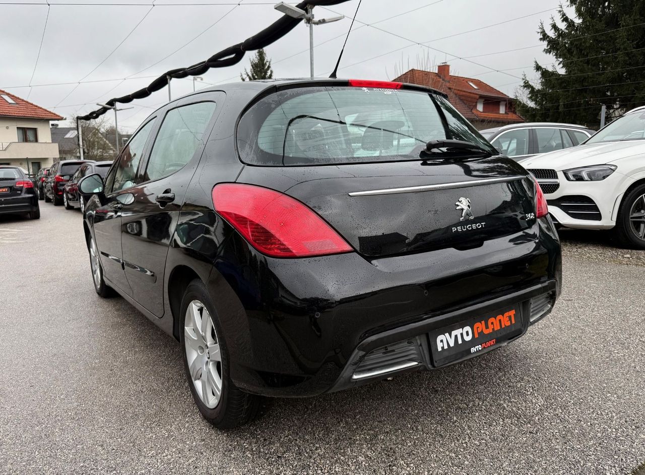 Zunanja slika - Peugeot 308 - ACTIVE 1.6i SLO.VOZILO 2.LASTNICA LED AVTO.KLIMA - 4