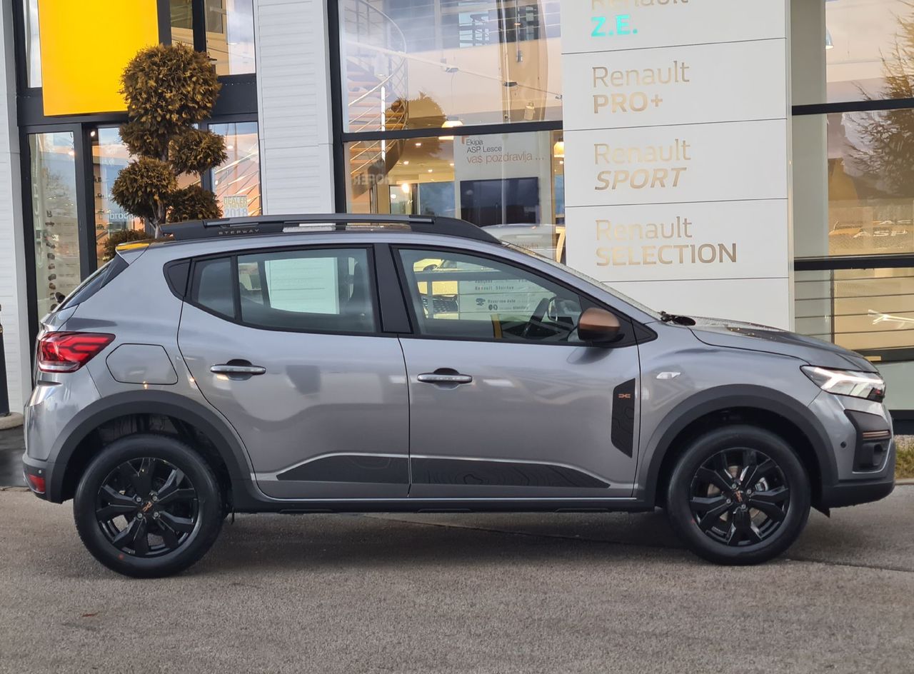 Zunanja slika - Dacia Sandero - 1.0 TCe 110 Stepway Extreme - 4