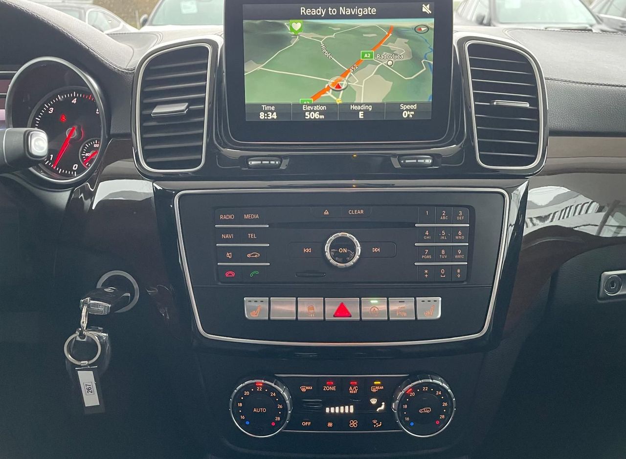 Zunanja slika - Mercedes-Benz GLS-Razred - 350 d 4MATIC - ODLIČEN. SLOVENSKI - 14