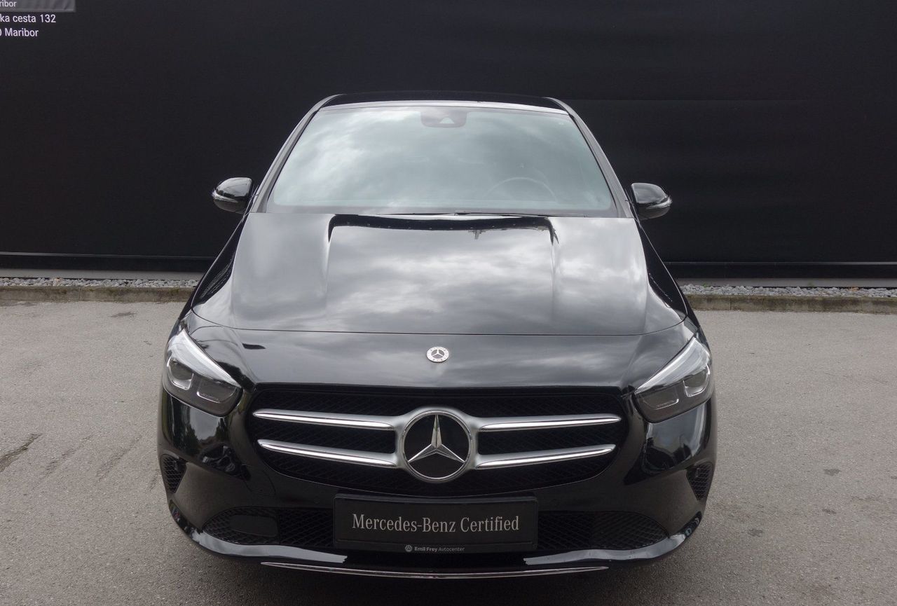 Zunanja slika - Mercedes-Benz B-Razred - 180 AUT. - 3