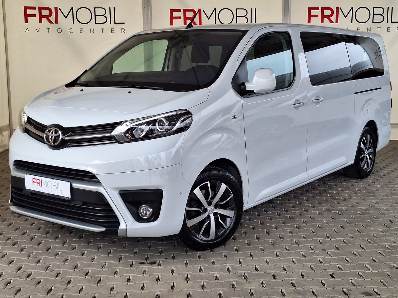 Zunanja slika - Toyota Proace - 2.0 D-4D Family Long - 1