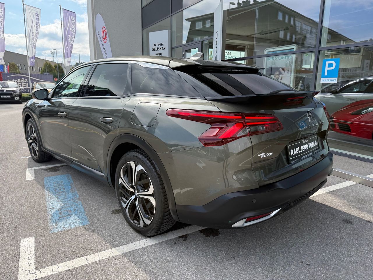 Zunanja slika - Citroën C5 - X 1.6 PHEV Shine  AVTOMATIK + POTRJENA SERVISNA - 5