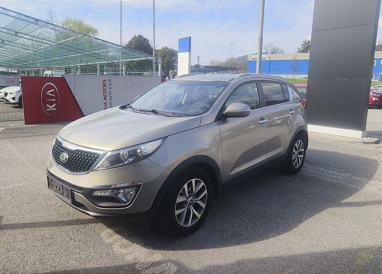 Zunanja slika - KIA Sportage - 1.7 CRDi VGT 85 kW EX Urban - 2